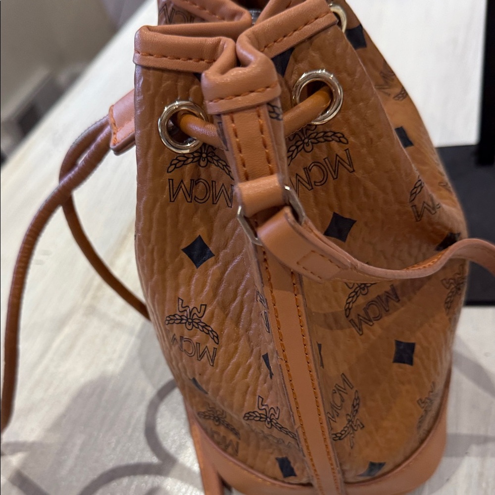 Source Unknown MCM Cognac Brown Leather Drawstring Shoulder Bag - Picture 7 of 16